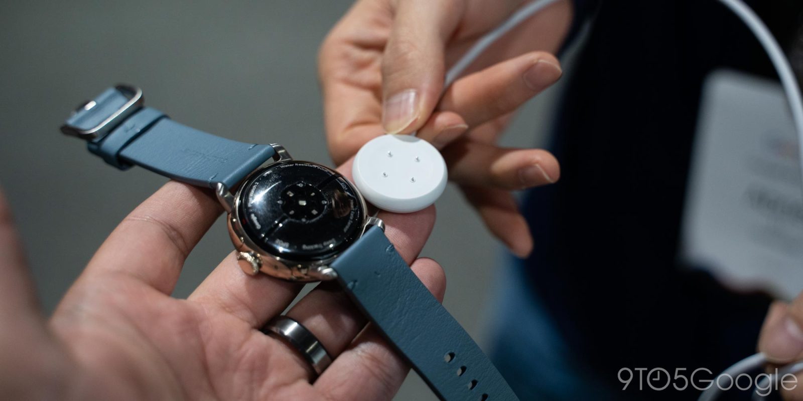 Pixel Watch 2 charging